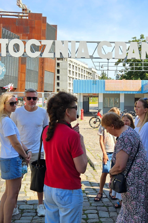 Gdansk: European Solidarity Centre Guided Tour - Practical tips so the visit feels smooth
