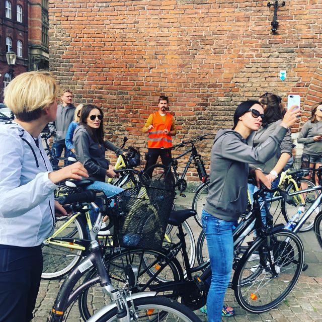 Gdańsk: Highlights Bike Tour - Price and what makes $44 feel fair