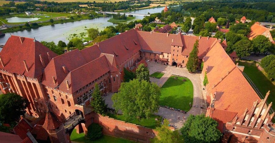 Gdansk: Malbork Castle Regular Tour - Key points to know before you go
