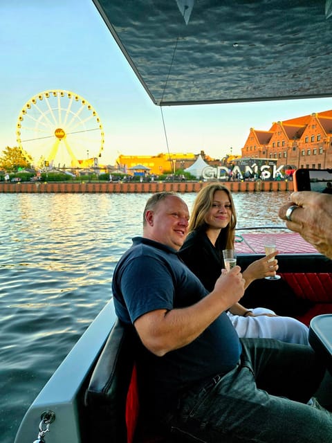 Gdańsk: Motława River Eco Cruise at Sunset with Prosecco - Who this sunset cruise suits best