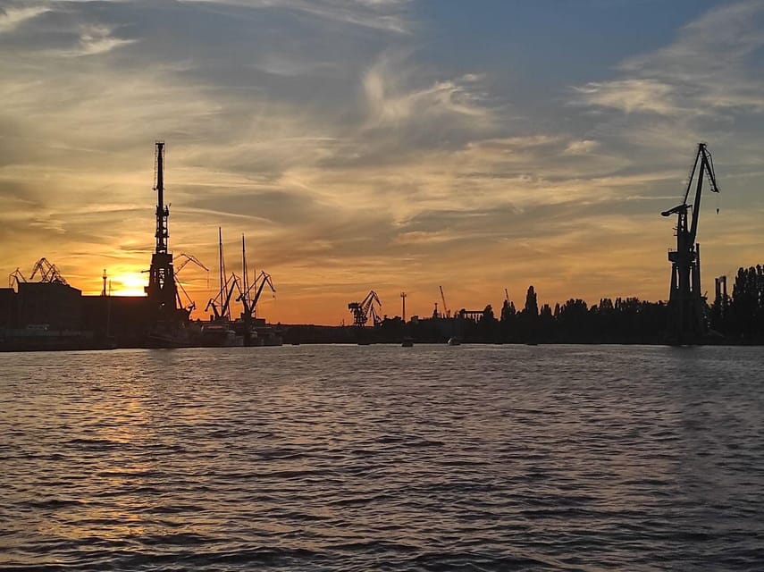 Gdańsk: Motława River Eco Cruise at Sunset with Prosecco - Price and value at around $26 per person
