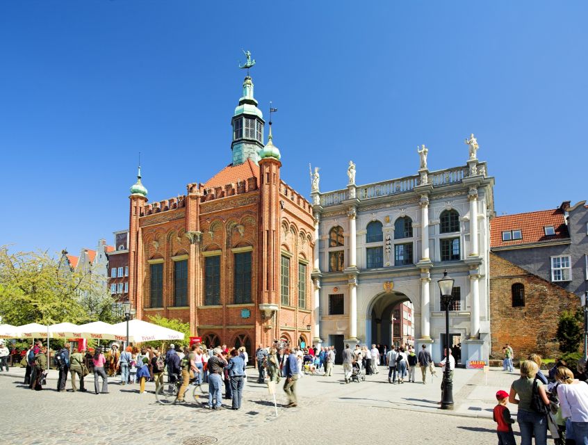 Gdansk Old Town Half-Day Private Walking Tour - Private group pacing, and why guides like Piotr Ruta stand out