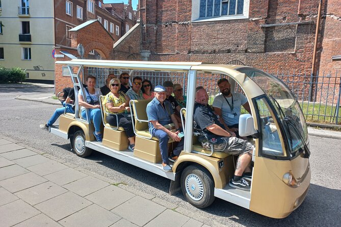 Gdansk: Private City Sightseeing Tour by Buggy/Cart LIVE GUIDED - The route from Neptune’s Fountain to the Main Town Hall area