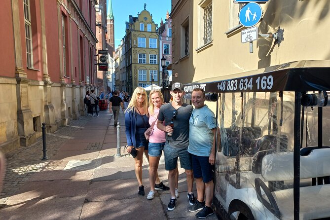 Gdansk: Private City Sightseeing Tour by Buggy/Cart LIVE GUIDED - Green Gate, Shakespeare Theatre, and the gates that shaped travel