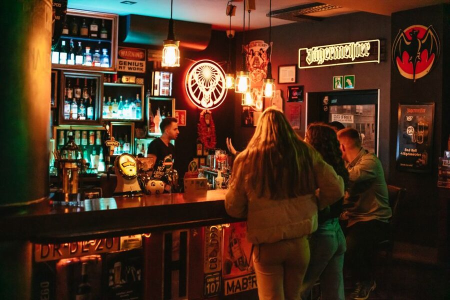 Gdansk: Pub Crawl with Free Drinks - Who this pub crawl is best for