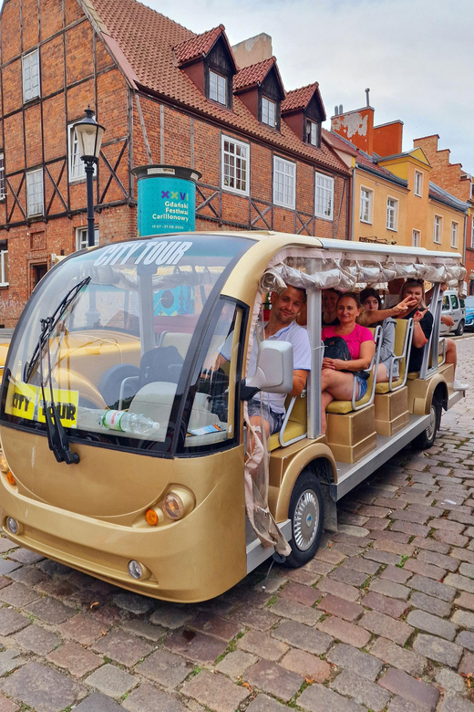 Gdansk: Shared or Private City Tour Sightseeing by Golf Cart - Post Office in the Free City and the Courtyard Photo Moment