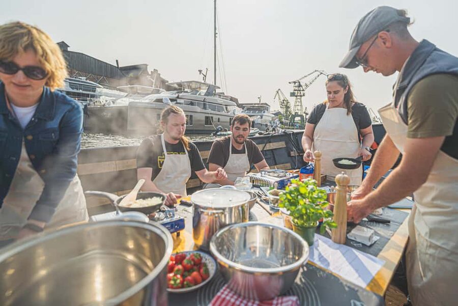 Gdańsk: Shipyard and Port Cruise with Pierogi Tasting - Why This Gdańsk Shipyard Cruise Feels Worth Your Time