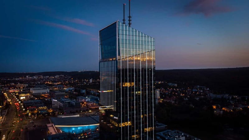 Gdańsk: Sky-High Views & Cocktail - Olivia Star Top Floor - The 32nd-floor observation deck: Tricity views you can actually use