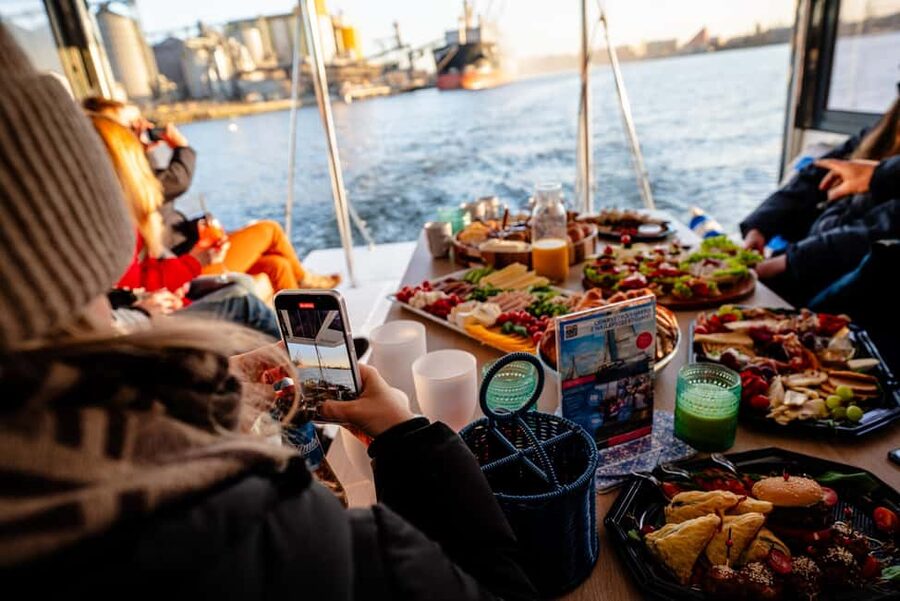 Gdansk/Sopot: Breakfast Cruise on a Catamaran - Timing, meeting point, and the Sopot pier fee
