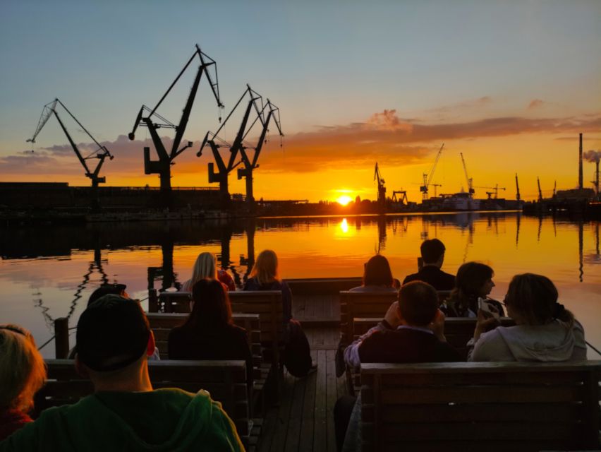 Gdańsk: Sunset Cruise on a Historic Polish Boat - Motława River Old Town: water gates, tenements, and a new way to orient