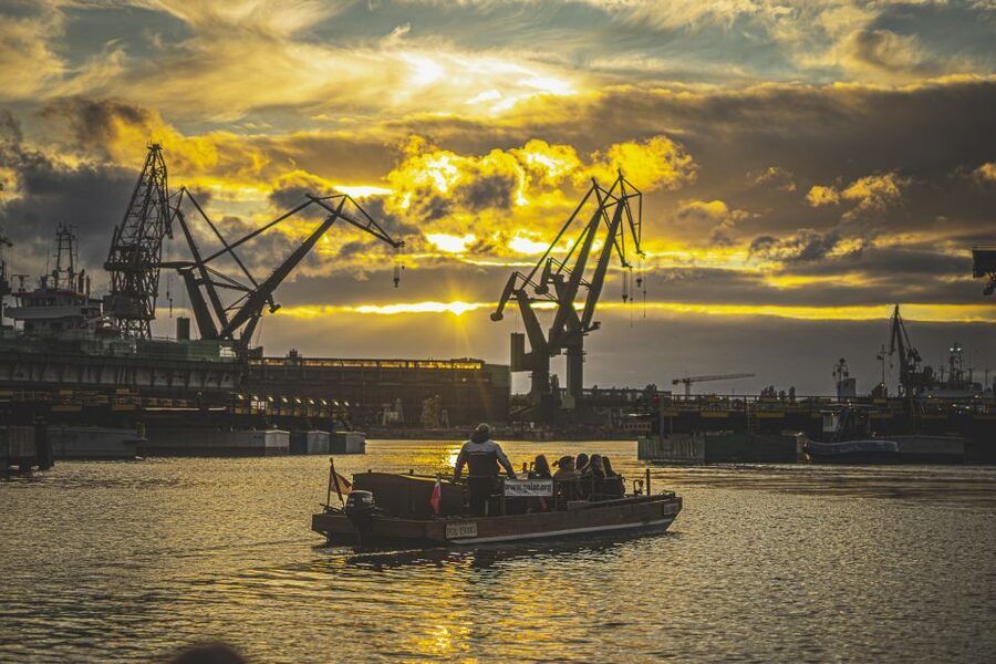 Gdańsk: Sunset Cruise on a Historic Polish Boat - Price and value: what $26 really buys you on the water
