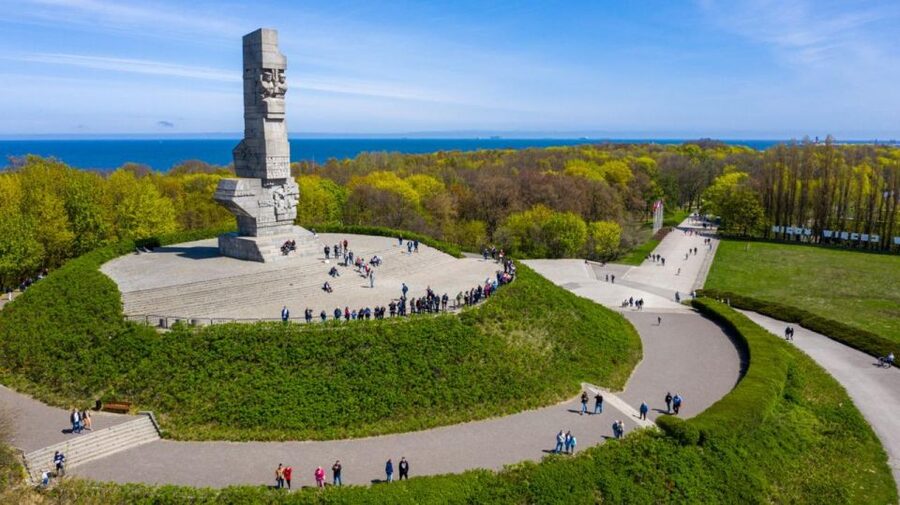 Gdańsk: World War II Tour - Westerplatte: the one-hour guided anchor of the story