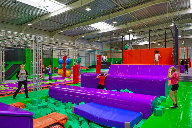 GOjump MEGAPARK Kraków-Sikorki - 1 hour Trampoline Park ticket - Logistics that make the experience smoother