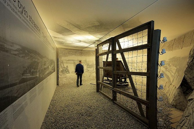 Guided tour to Salt Mine & Schindler Factory with Pick-Up Options - The transition time to Schindler’s Factory (and why lunch planning helps)