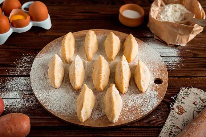 Half-Day Polish Food Walking Tour with Guide and Dinner - A Half-Day Warsaw Food Walk Through Old Town