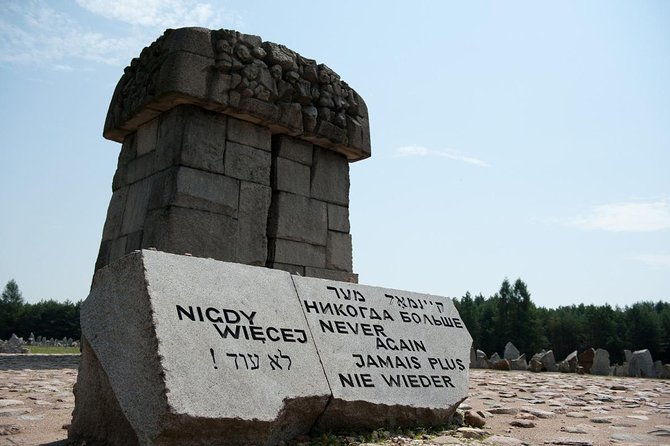 Half Day Treblinka Death Camp Small Group Tour from Warsaw with Lunch - Health and safety steps on the minibus