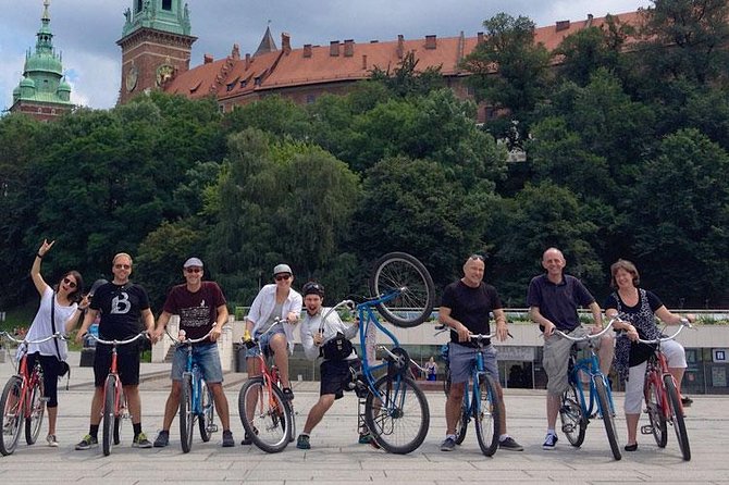 Highlights of Krakow Bike Tour - Small group - Getting oriented fast at Rynek Główny