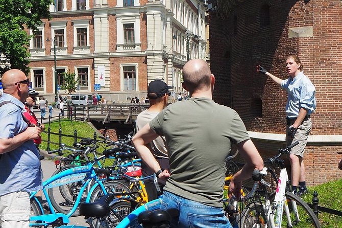 Highlights of Krakow Bike Tour - Small group - Kazimierz highlights: Szeroka Street, the Old Synagogue, and Remuh