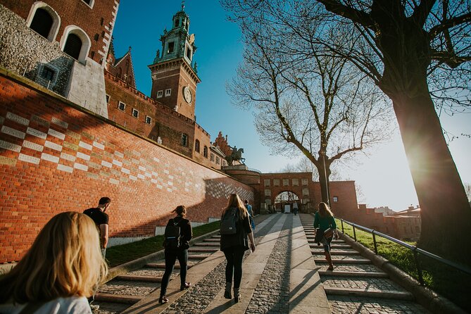 Historic Krakow : Old Town & Wawel Castle Walking tour - Collegium Maius (15 minutes): why Copernicus shows up in Kraków