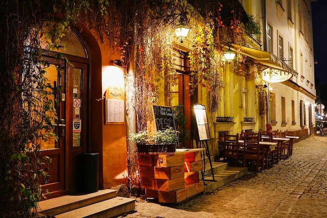 Jewish Quarter Kazimierz Guided Walking Tour in Krakow - Why Kazimierz Works So Well as a Walk