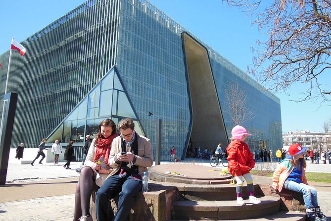 Jewish Warsaw - A 3-hour Jewish Warsaw route that actually makes sense