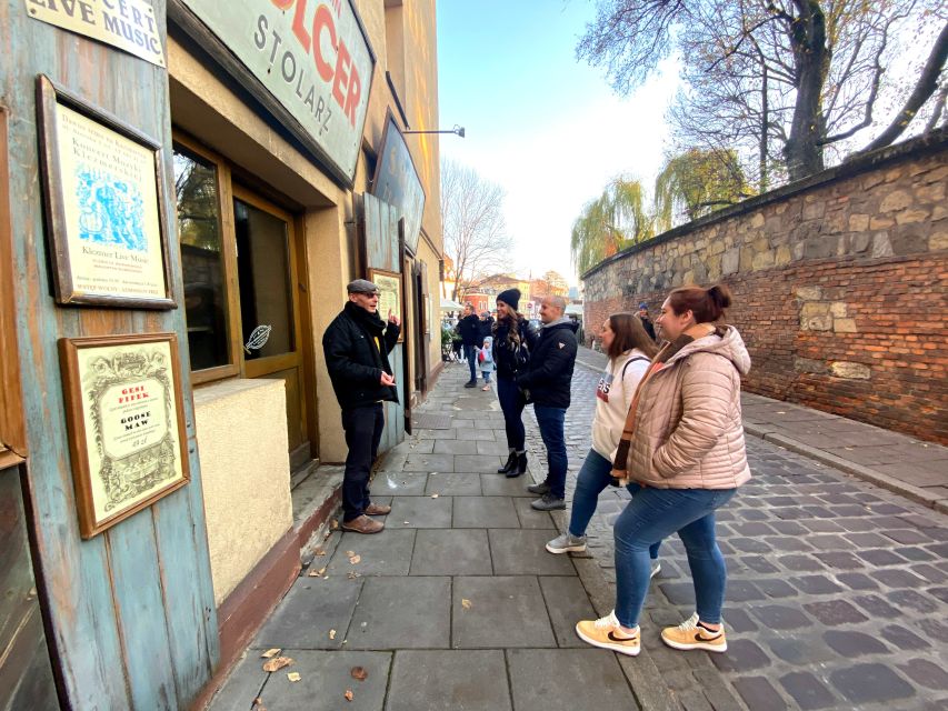 Krakow: 2h Kazimierz (Jewish Quarter) Walking Tour - The Jewish Quarter in today’s Krakow, cafés, bars, and art spaces