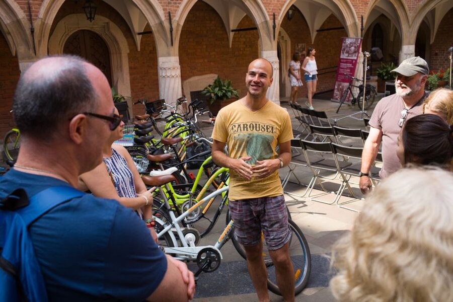 Krakow: 3-Hour Small Group Tour on E-Bike - Getting started at Sławkowska 11 and learning the e-bike quickly