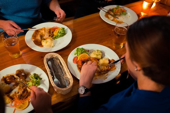 Krakow: 6-Course Full Polish Food & Vodka Tour - Why a 7:30 pm Krakow food-and-vodka walk makes sense
