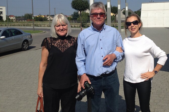 Krakow Airport ↔ Krakow City - Private Transfer - Meeting your chauffeur at Krakow Airport, no guessing games
