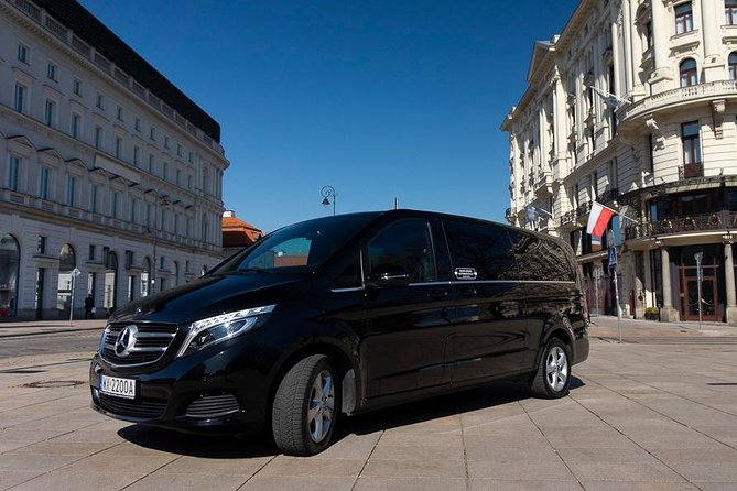 Krakow and Auschwitz - Full Day Tour from Warsaw by private car - Logistics That Matter: Early Start, Lunch Gaps, and “Rushed If Late”