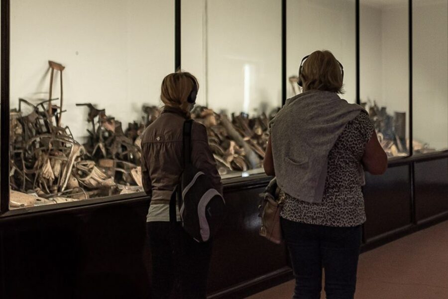 Krakow: Auschwitz-Birkenau Tour Limited to 15 Visitors - Key points before you book