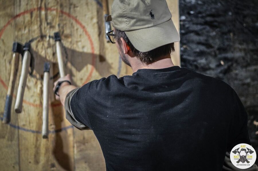 Kraków: Axe-Throwing in Axe Nation, the First Club in Europe - The games you’ll play: Blackjack, Around the World, and team energy