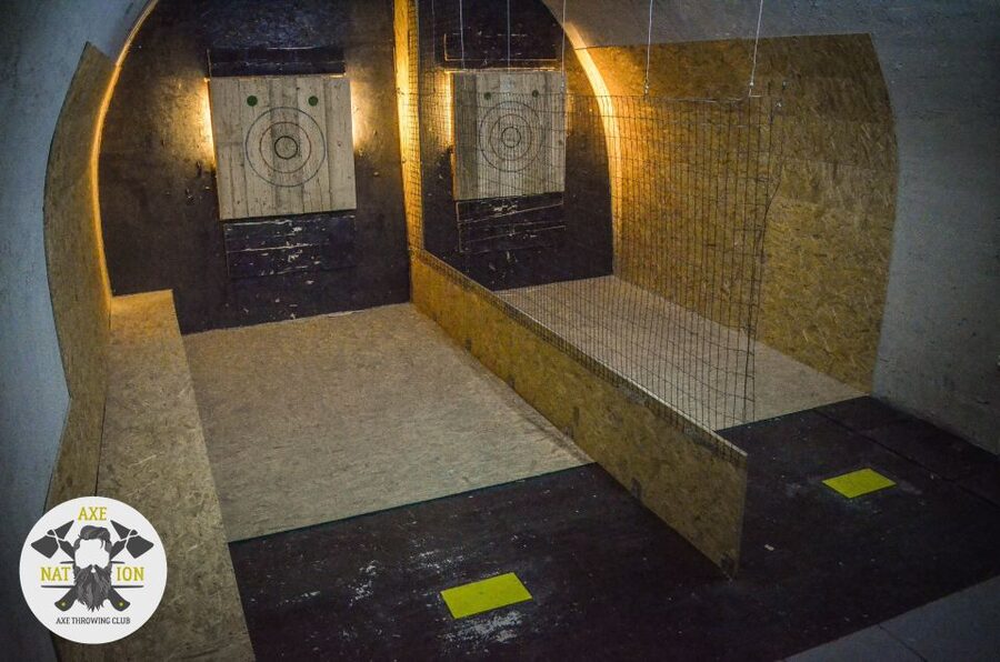 Kraków: Axe-Throwing in Axe Nation, the First Club in Europe - Practical tips so your throws land, and your session stays comfortable