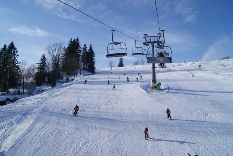 Krakow: Beginner Ski Adventure with Optional Experiences - Kraków Pickup to the Mountain: The Easy Part