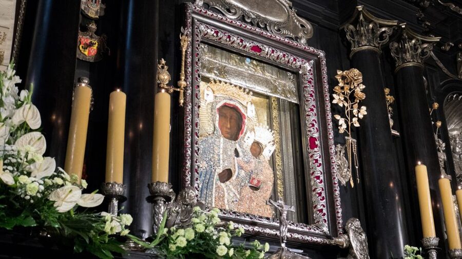 Krakow: Black Madonna of Częstochowa & Home of John Paul II - Key reasons this tour works so well