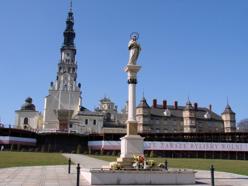 Krakow: Black Madonna of Częstochowa & Home of John Paul II - The Family Home of John Paul II museum: audio guide pacing