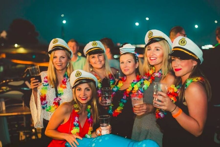 Krakow: Boat Party with Unlimited Drinks - Key highlights worth showing up for
