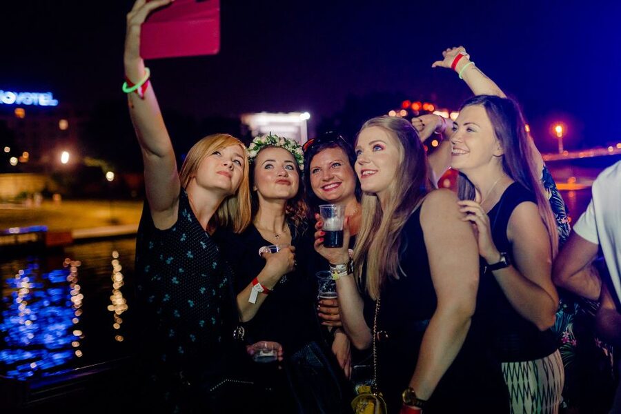 Krakow: Boat Party with Unlimited Drinks - Two Departure Times, and Why the 5:00 PM Option Changes the Night