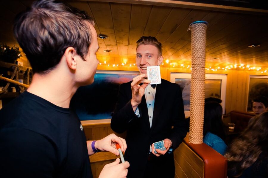 Krakow: Boat Party with Unlimited Drinks - The Crowd, the Toilets, and How to Stay Comfortable