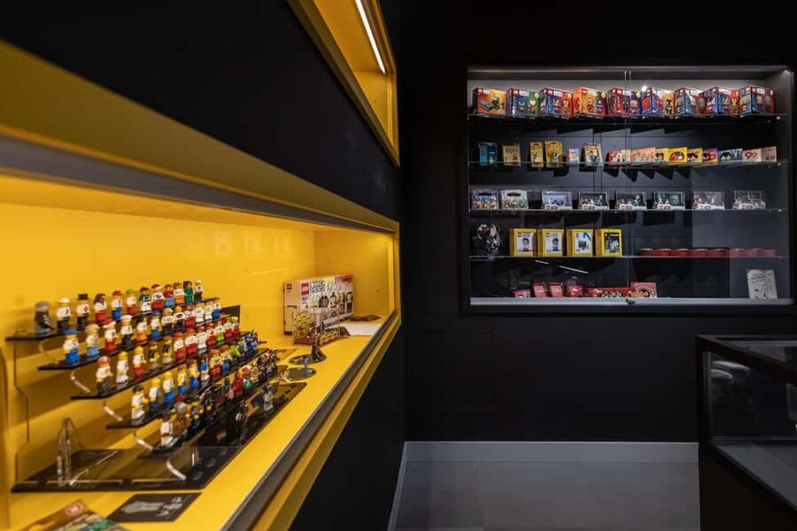 Krakow: Bricks & Figs Museum Entry Ticket - The Gold Prototype Moment: Real Rarity in One Room