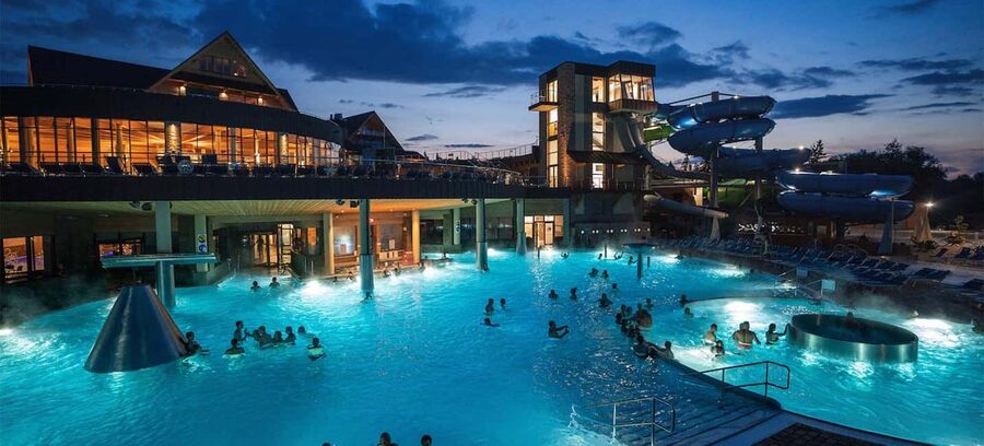 Krakow: Chocholowskie Thermal Baths Evening Ticket - Key things to know before you go