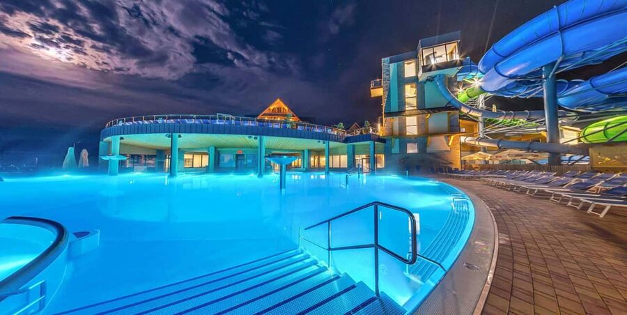 Krakow: Chocholowskie Thermal Baths Evening Ticket - The Baths Complex: Outdoor Pools, Indoor Pools, and Kids Areas