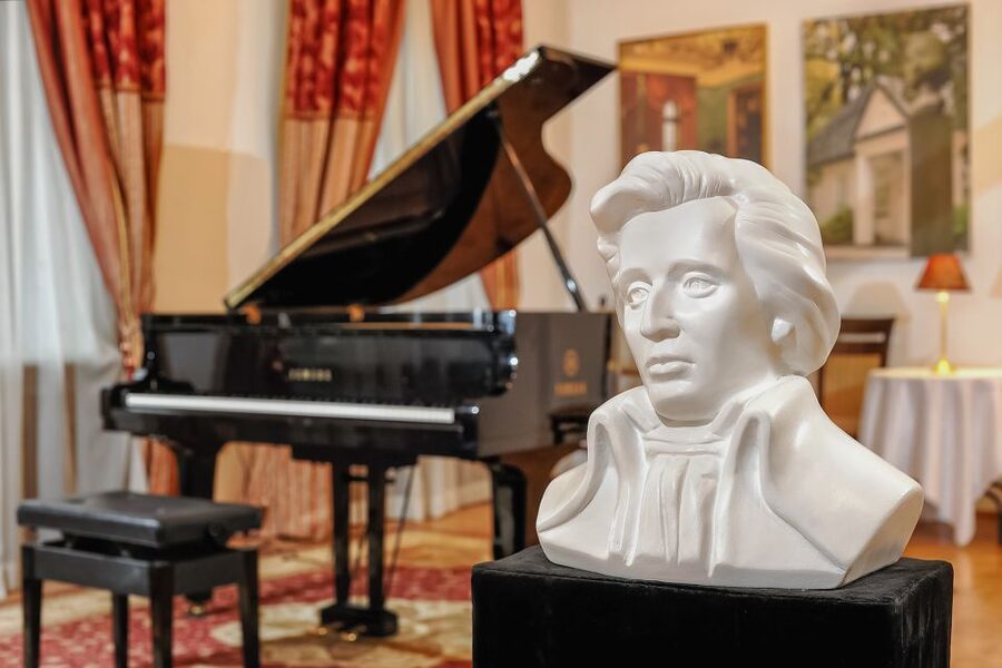 Krakow: Chopin Piano Recital at Chopin Concert Hall - Chopin Concert Hall Setup, Location, and How to Arrive Without Stress