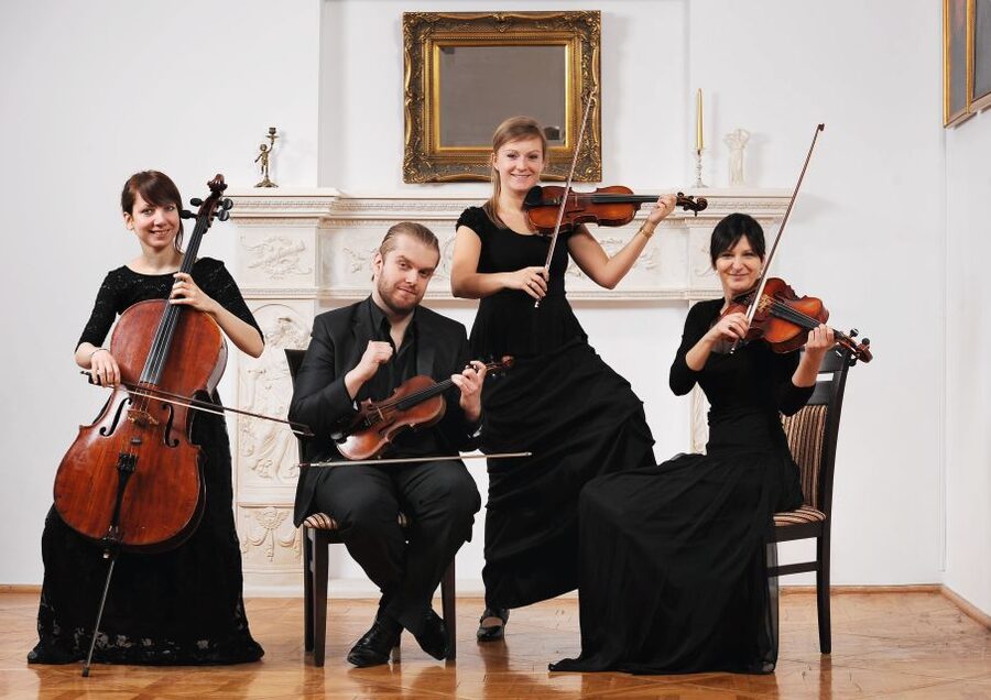 Krakow: Christmas Music Concert With Wine - Where the concert happens: Dębinski, also known as Under Barrel
