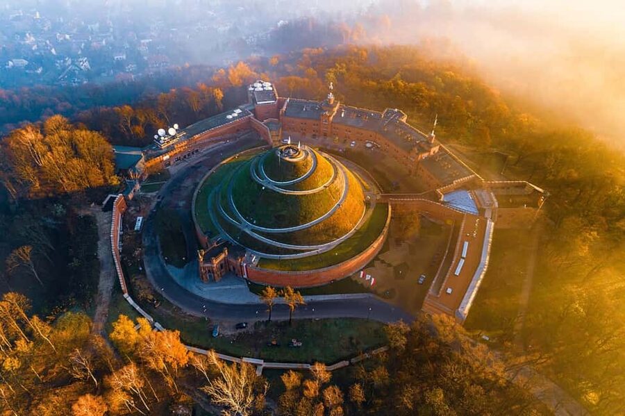 Krakow: City Pass with Entry to 22 Museums and Attractions - Timing, Closures, and the 90-Minute Rule That Saves Your Day