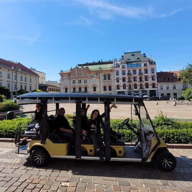 Krakow: City Sightseeing Tour by Electric Buggy Golf Cart - Riding Krakow in a heated electric golf cart that actually fits the city