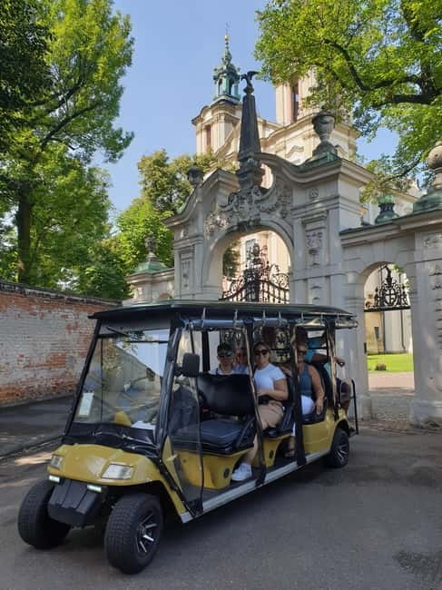 Krakow: City Sightseeing Tour by Electric Buggy Golf Cart - How the driver and audio guide work together during your 90 minutes