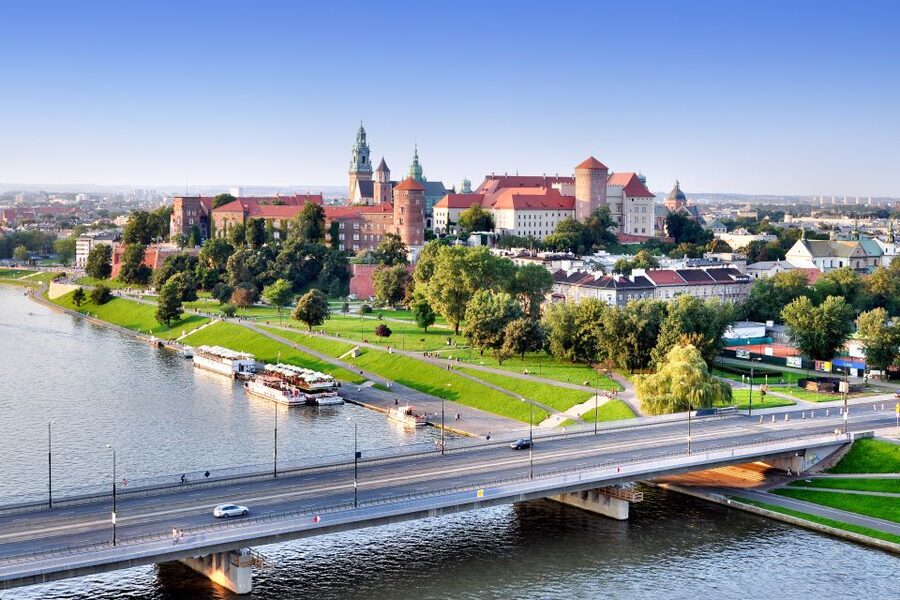 Krakow: City Sightseeing Tour by Electric Golf Cart - Why this heated electric buggy makes sense in Krakow
