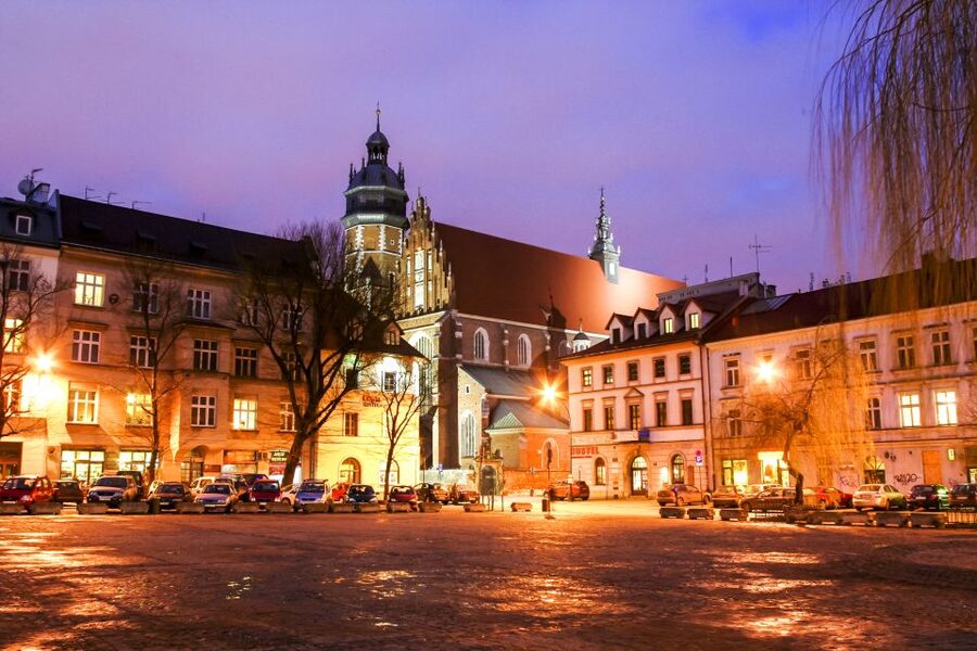 Krakow: City Sightseeing Tour by Electric Golf Cart - Former ghetto walls and Ghetto Heroes Square, then Schindler’s Factory outside