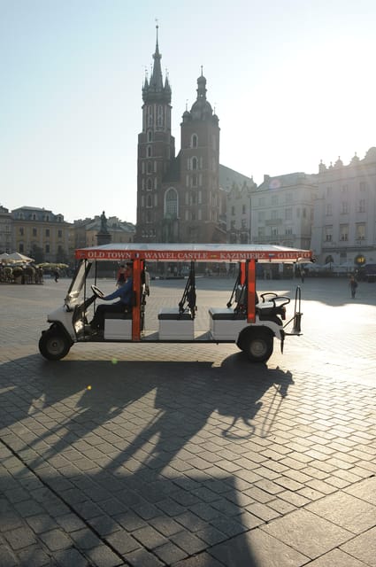 Krakow: City Sightseeing Tour by Golf Cart - The 90-minute flow: how the timing keeps you from burning out